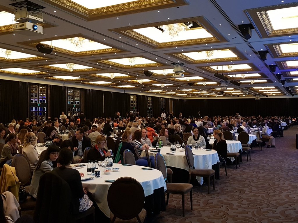 nzhammy's tweet photo. Wow what a room for the @Xero #Akl #roadshow #lotsofchatter #happypeeps https://t.co/Yg6sxsE8zs