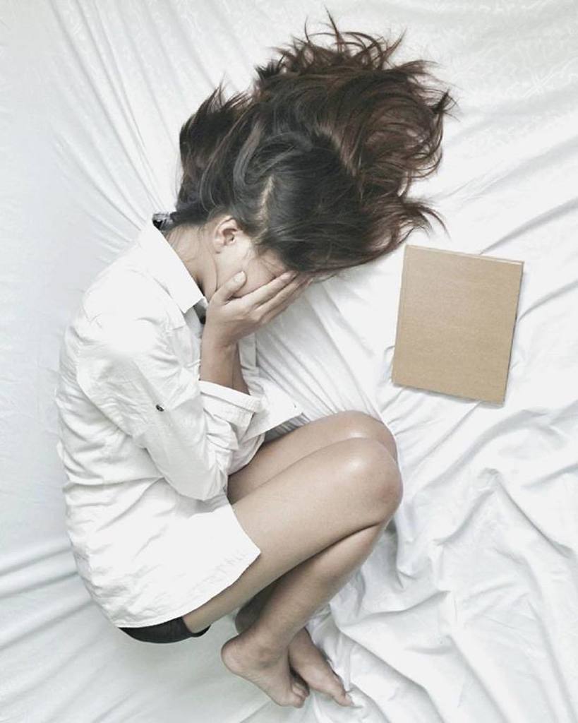 _maartsy's tweet image. #ArtPH #IG #Repost from @kclynvllnv
・・・
Exhausted. Depress. In pain 💔
--
How are you #creative and #MAARTSY? Tag +… ift.tt/2vGOo9K