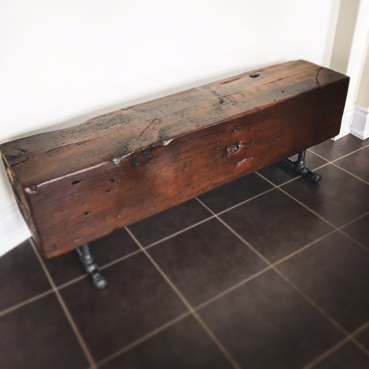 dstrykes's tweet photo. Bench 2! This is an 11" thick mother of a piece of #reclaimed #barnbeam. Century old wood can be tricky to work with but results are great! https://t.co/lmKrmoKhOg