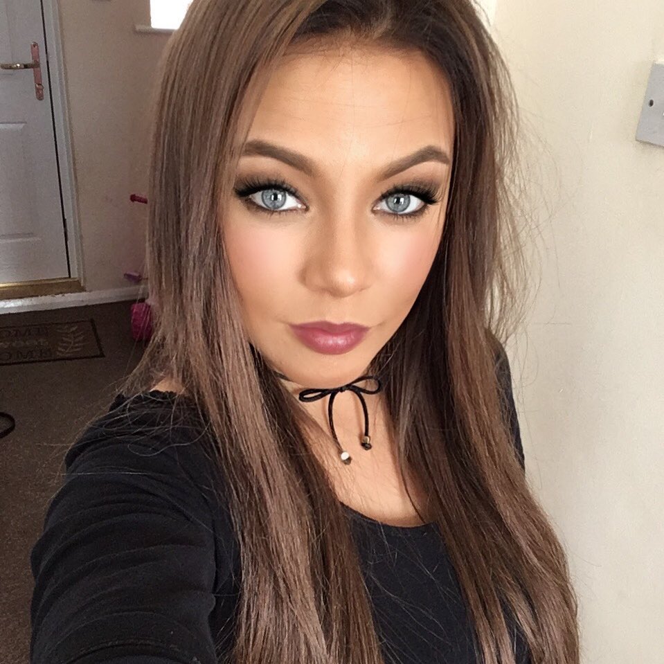 DanielleTruelo3's tweet photo. #NewProfilePic https://t.co/xBNUx7YaO6