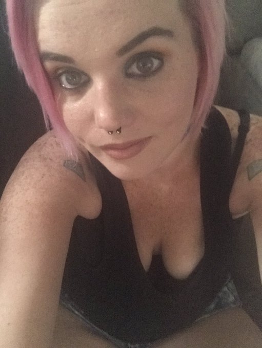 #selfie for the day https://t.co/7ZhIqJvsUh<a href="/tag/selfie"class="tags">#selfie</a>