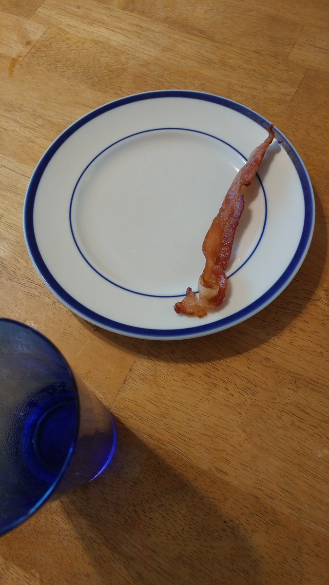 TakeTheLastOne's tweet photo. I'm takin' the last piece of bacon. #TakeTheLastOne #Bacon #TTLO https://t.co/0BaByI7DWg