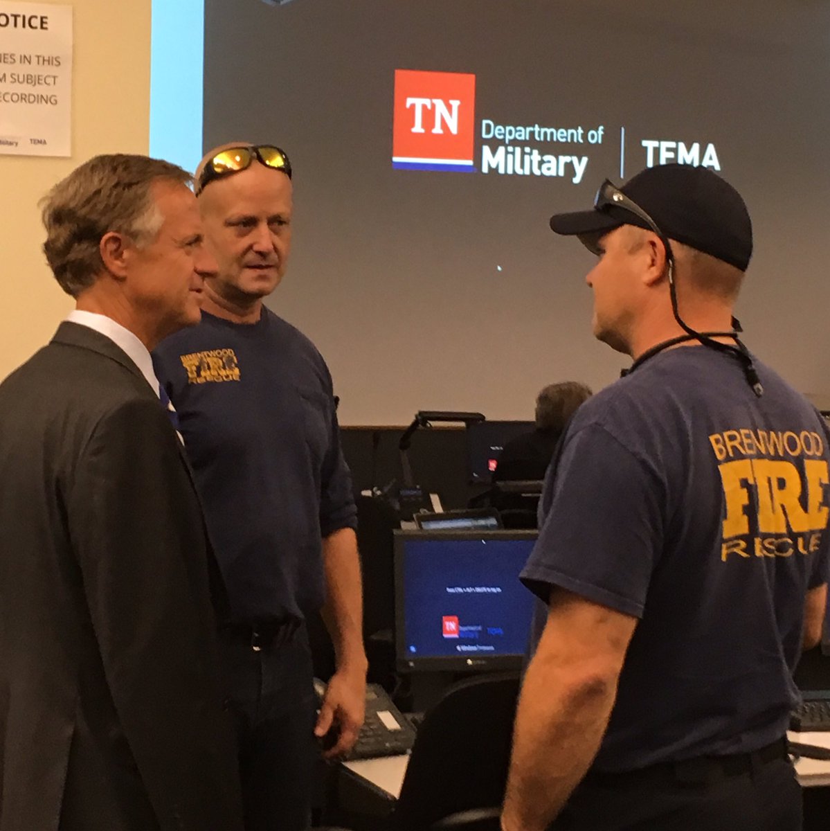 BillHaslam's tweet photo. Proud of these TN search and rescue teams for bravely responding to those in need following the devastating effects of #Harvey. https://t.co/mewwrUFLLh