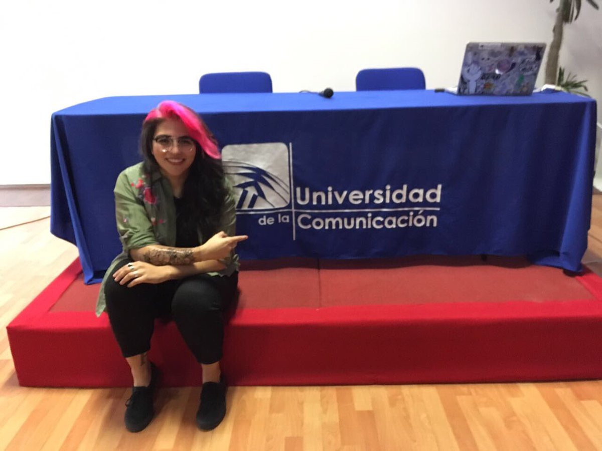 UC_oficial's tweet photo. Así estuvo la conferencia de @fherval y todos nuestros alumnos estuvieron muy participativos. 👍 https://t.co/yLMoNPrFDL