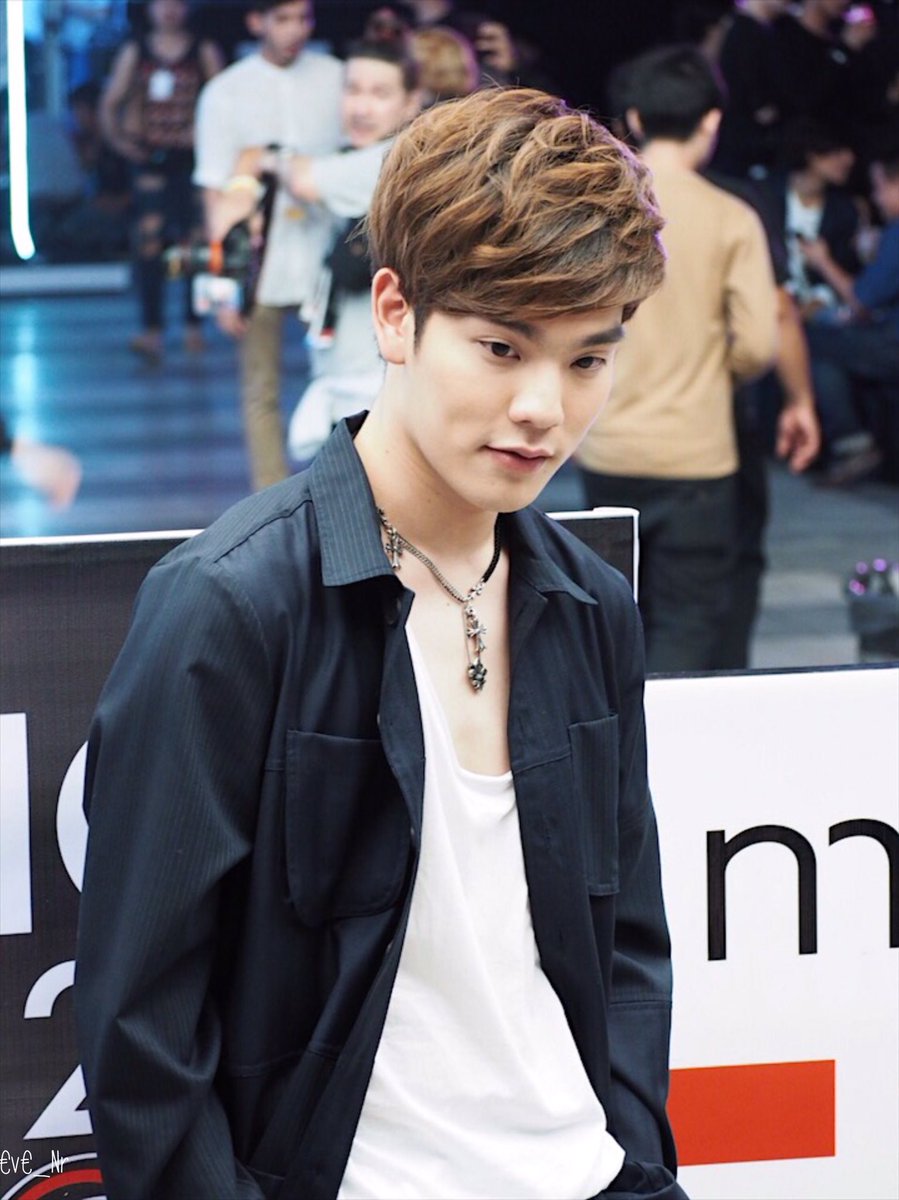 CopterBrasil's tweet photo. [#ATUALIZAÇÃO] 170830
Copter no ELLE Fashion Week 2017
cr. EveThitirat https://t.co/9FQTu9hapB