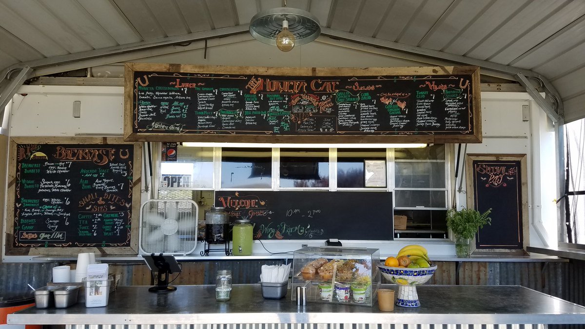 _Bexy_Alws's tweet image. Here is a finalized view of all my hard work! 

#lettering #chalkmenu #equestriancenter #art