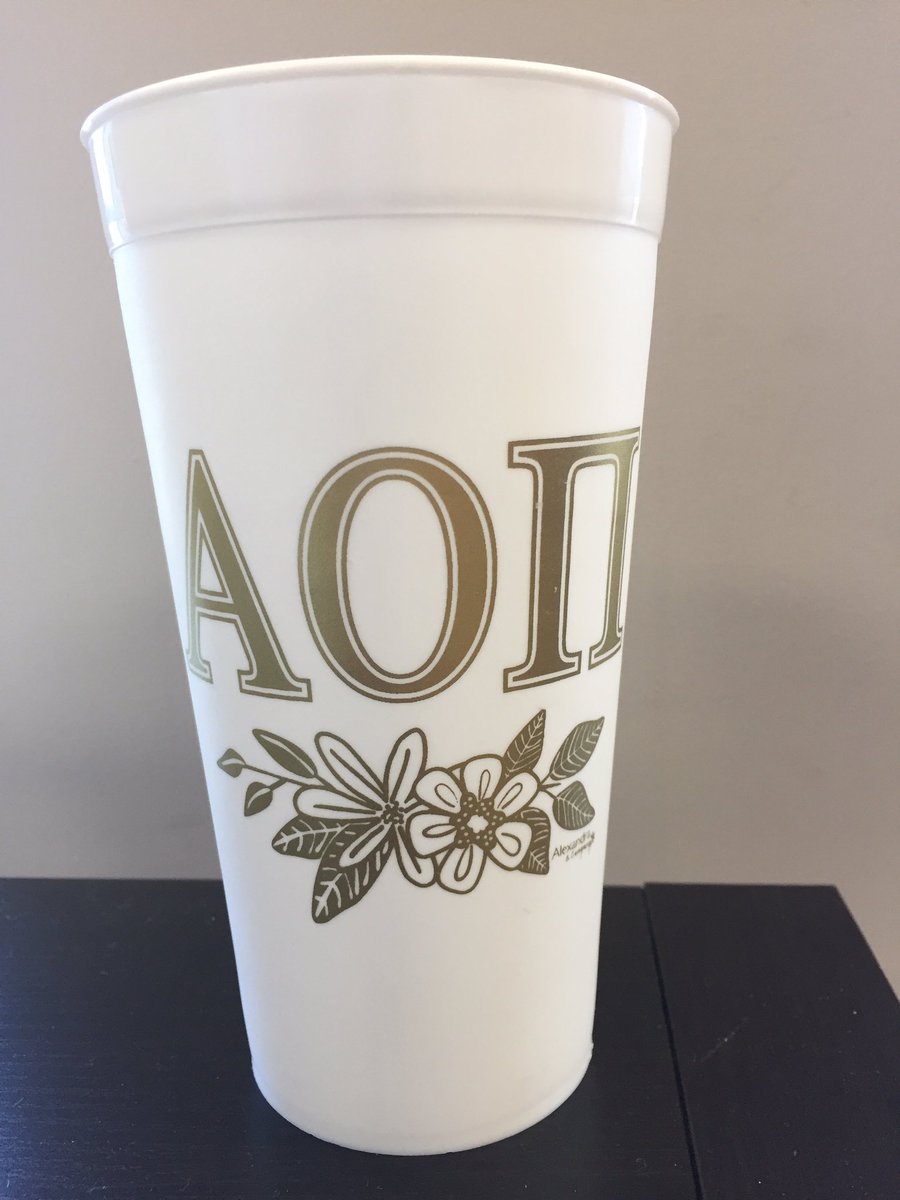 kustomdezins's tweet photo. Attention @AOII_GVSU ‼️

Rt for a chance for one of your sisters to win the cup pictured below!

Follow on twitter and insta extra chances! https://t.co/d99ukNAowH