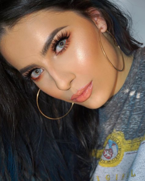 ContourCosmetic's tweet photo. What a #ContourCelfie ๐ Get the look at https://t.co/VYxgXVKESd https://t.co/d3IXwmQnMt