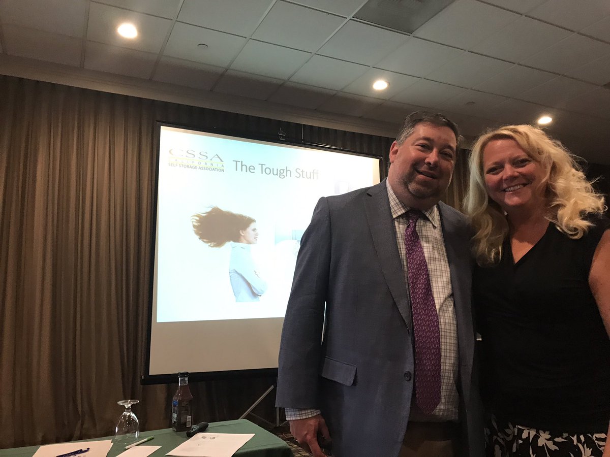 StoragSolution's tweet photo. Time for some #SelfStorage Education with @SelfStorageLaw & @s_haviland! Thanks #Farmers & #Storsmart for sponsoring! https://t.co/ugp8WrGOE2
