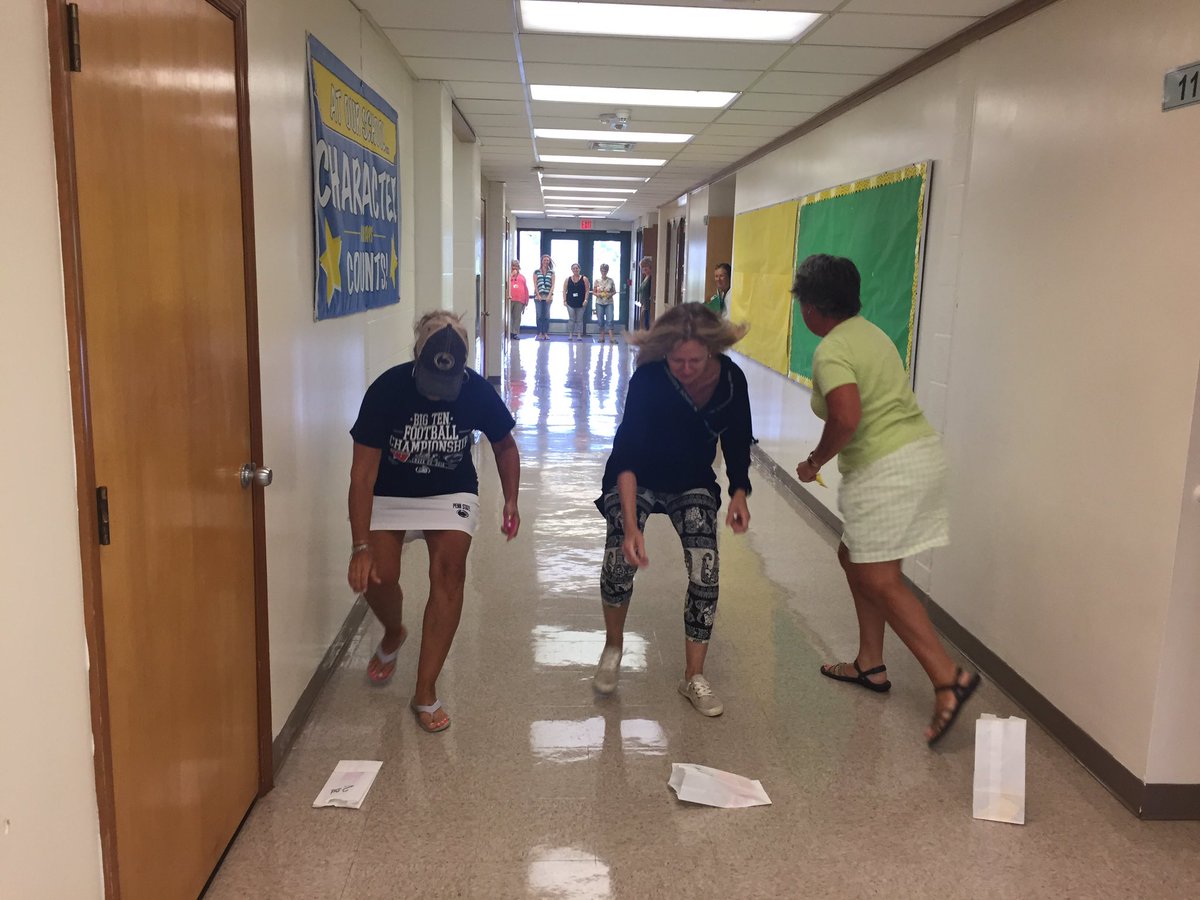 EESEagles's tweet photo. Making learning meaningful here at EES. Teacher "race" down the hall for math clues to solve math riddle. https://t.co/FigsXfptHa