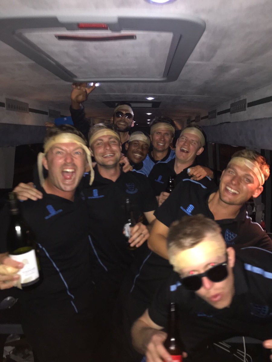 lukewright204's tweet photo. Celebrate your wins!!! #terrybutchertributenight https://t.co/xGfyK16TVr