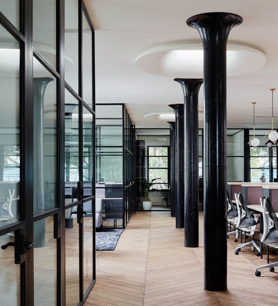 MartynWhiteLDN's tweet photo. Needed in many spaces, why not make them a feature!? Column inspiration in today's Pinterest picks: https://t.co/YQtWVAV040 #InteriorDesign https://t.co/Q0zbyKgmjp