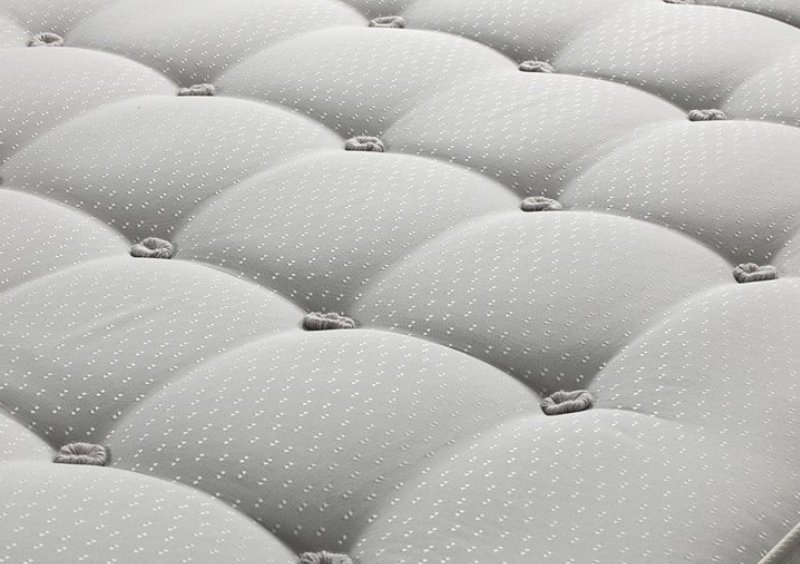 iDeals Direct tweet media