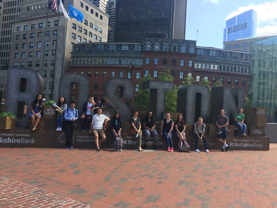 heyfysop's tweet photo. #FYSOP2017 group "Bean and Boujee" had a blast discovering #Boston today after their service at the Medeiros Center for Change! https://t.co/RYSswVetR7