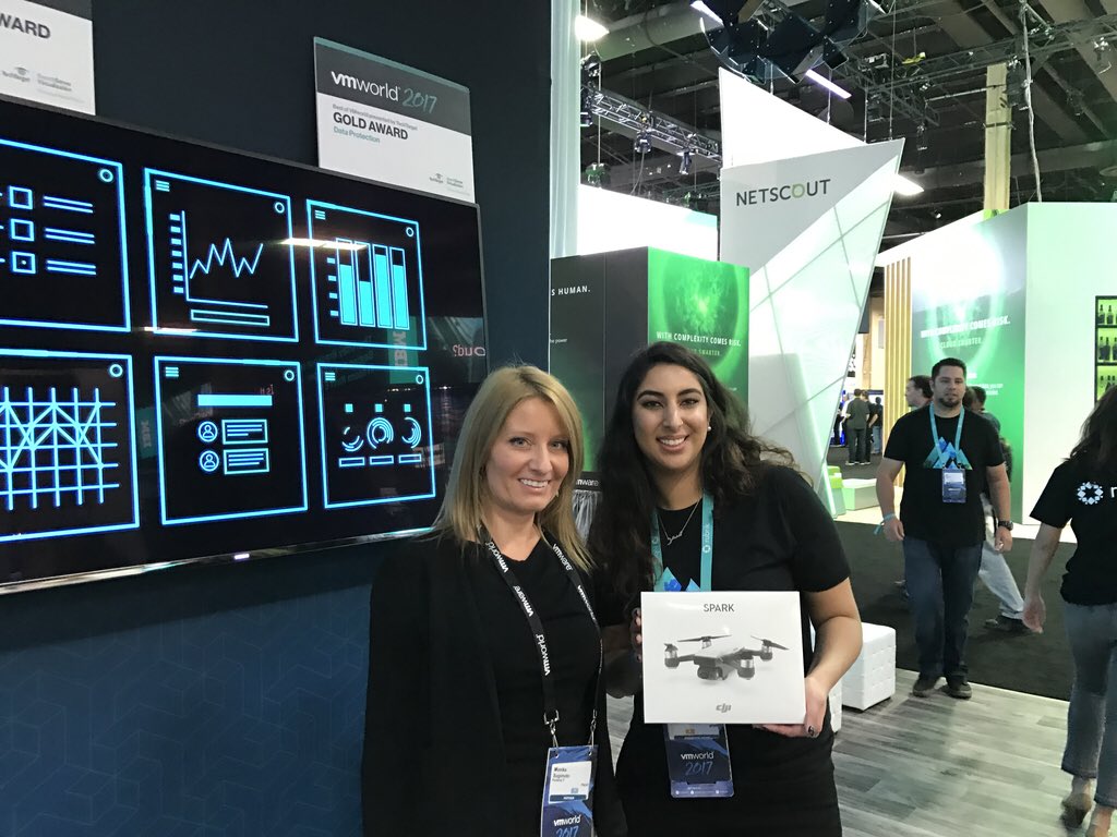 rubrikInc's tweet photo. Congrats to our first winner of the day! Don't miss our 3pm raffle at #Booth412 #VMworld https://t.co/XS4KaMBWzy