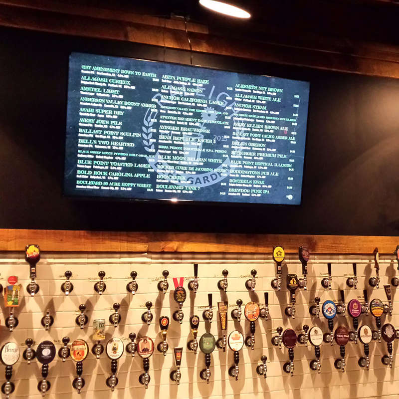 The world's largest #beergarden has over 400 different #taps, but how do they manage so much #beer? tapd.it/2v52zIF