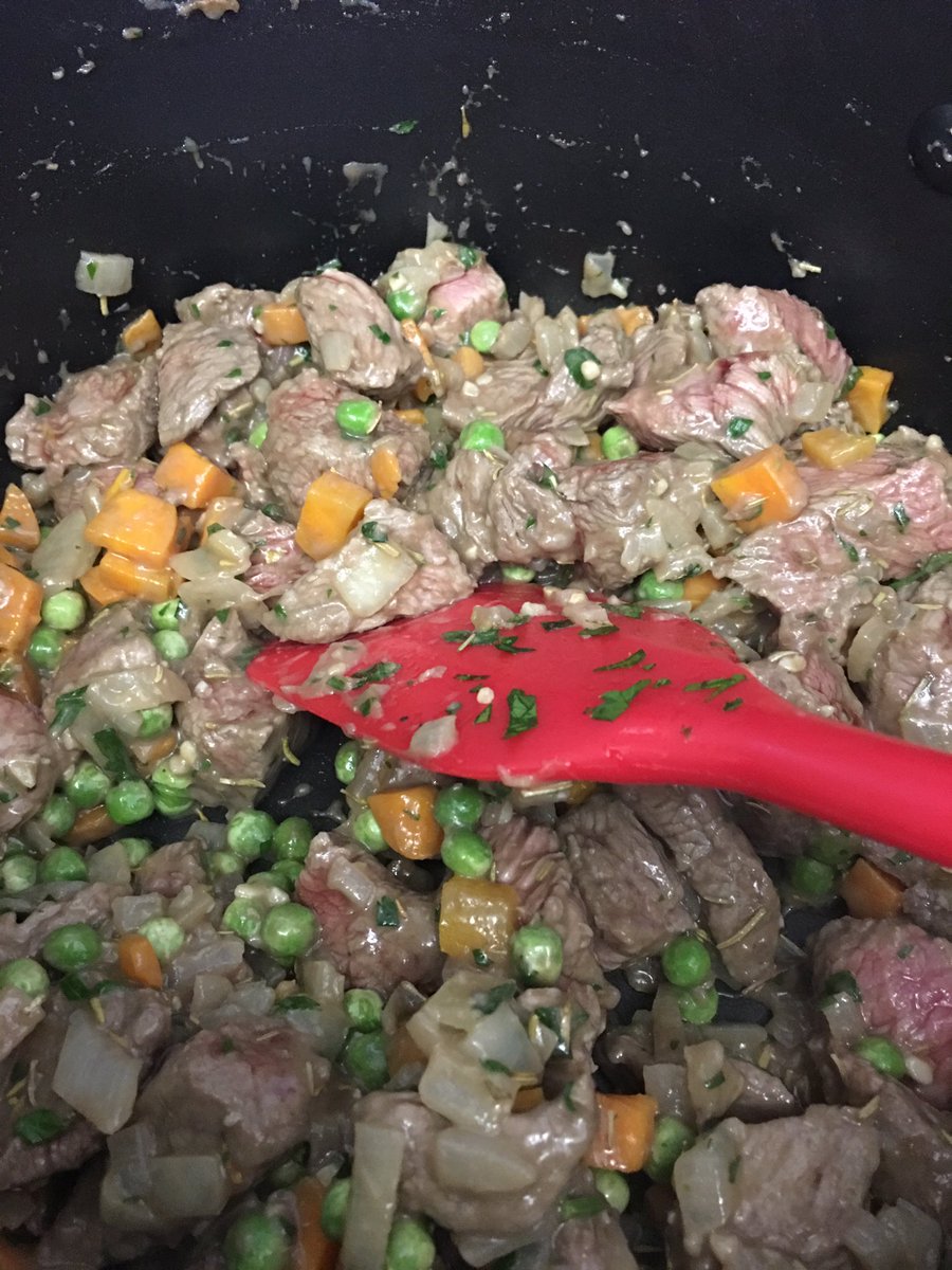 kisseyskitchen's tweet photo. From hot sunny day food to wholesome warm me up grub! #comfortfood #nutrition #homestyle #Goodfood https://t.co/S9Oi2iipDK