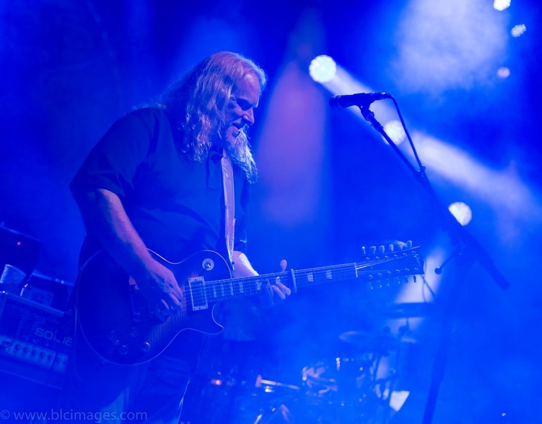 BLC_photography's tweet photo. Columbus, Ohio @thewarrenhaynes of @govtmuleband #warrenhaynes #govtmule #livemusic #livemusicphotography #614photographer #expresslive https://t.co/SvdXx9HiTB