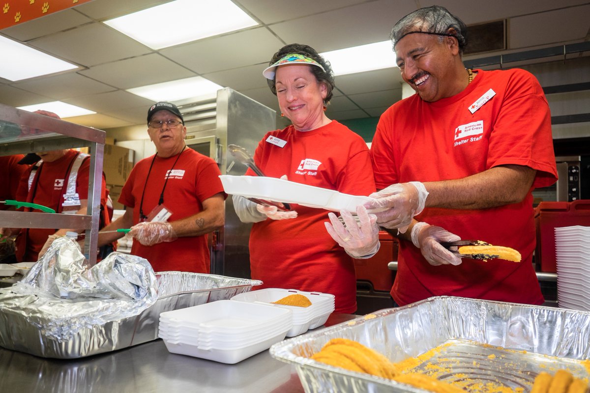 RedCross's tweet image. For the latest updates on volunteering for our #Harvey response and how to help now, visit rdcrss.org/2vKXIIV