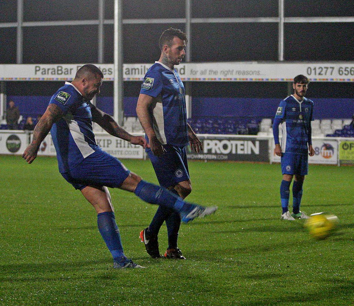 <a href="/glenntamplin/">Glenn Tamplin</a> <a href="/BTFC/">Billericay Town FC</a> <a href="/mazer_9/">Marlon Harewood</a> <a href="/MarkWright_/">Mark Wright</a> Marlon Harewood scores a late winner for Glenn Tamplins X1 team to spark great celebrations.#Glenn