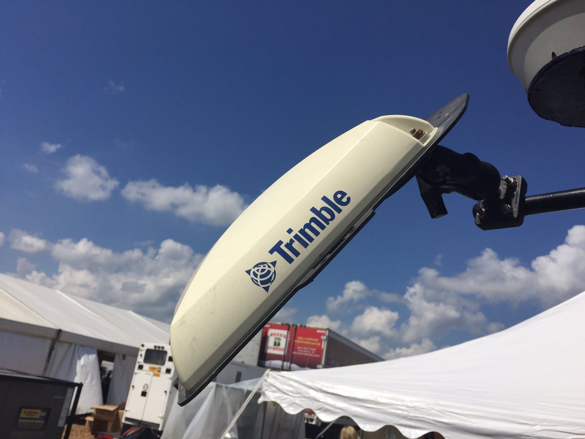 collegeboy75's tweet photo. Trying to win a sensibly priced Yeti cooler. #TrackTrimble #FPS17 https://t.co/wIrrJNMn1b