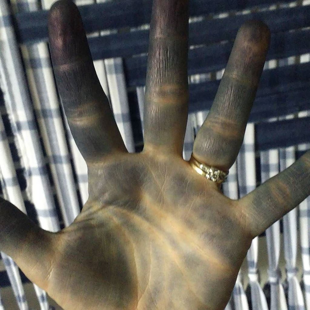 iamPGR's tweet photo. Five is how many times I put the fabric in the dye and how many ways I set the dye and how many fingers on each hand are still covered in d… https://t.co/To8JigrxVP