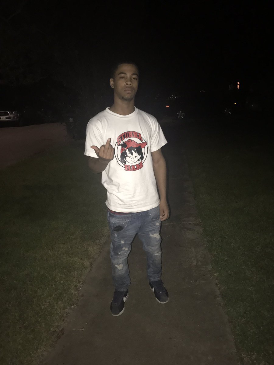 Glocktwin30's tweet photo. Ion go back n forth onna internet real niggas don't get into dat #sipbam https://t.co/OHusQ5150E