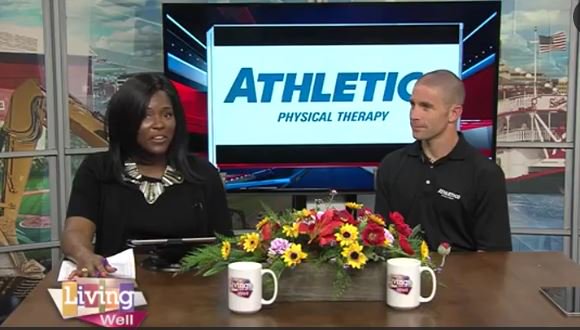 Athletico's tweet photo. Did you know that there is a right and wrong way to sit? Athletico's Eric Glow is here 2 help! https://t.co/T7EFFUf5Nx #posture #sittingtips https://t.co/zWa3SkxVFn