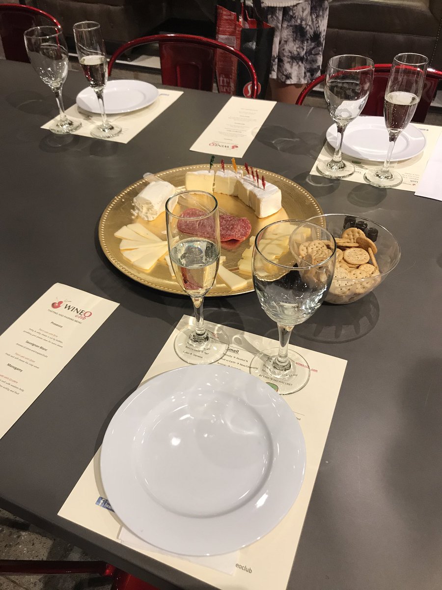 stephaniestran's tweet photo. #MoSoCo 🗽 Wine-O tasting! Thanks for planning, @nbreitbach! 👏🏽 #bonuswine 🍷🧀 https://t.co/ZQRNxBR2VG