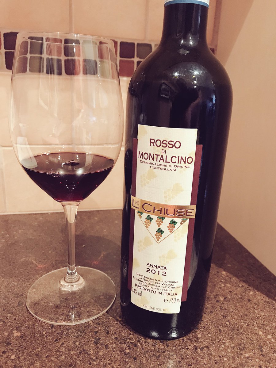 dpen_cc's tweet photo. Enjoying the solid 2012 #brunello vintage through these elegant rossos. Looking forward to their prime #solidstructure #montalcino https://t.co/idYTGnZZXp