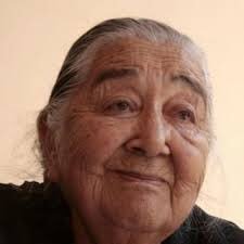 baradit's tweet photo. A Ana González le mataron marido, dos hijos y nuera embarazada 1976.
Invito a que se atrevan a decirle que deje de abrir heridas del pasado https://t.co/I3mjYn8vOY