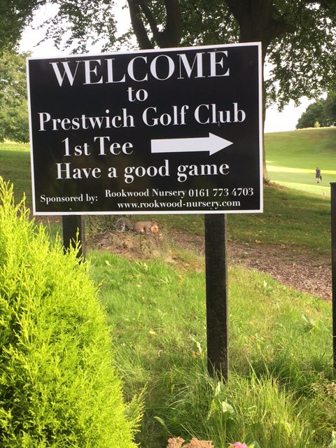 prestwich_golf's tweet photo. Spot the squirrel carrying food bigger than it's head!!! https://t.co/ENCHhFYZhW