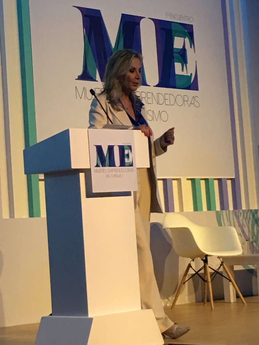 MasMexNoticias's tweet photo. Emprendedoras, no pierdan la oportunidad de integrarse a @DaliaEmpower comandado por @ginadiezbarroso #ME2017MX https://t.co/p0DWQoipdV