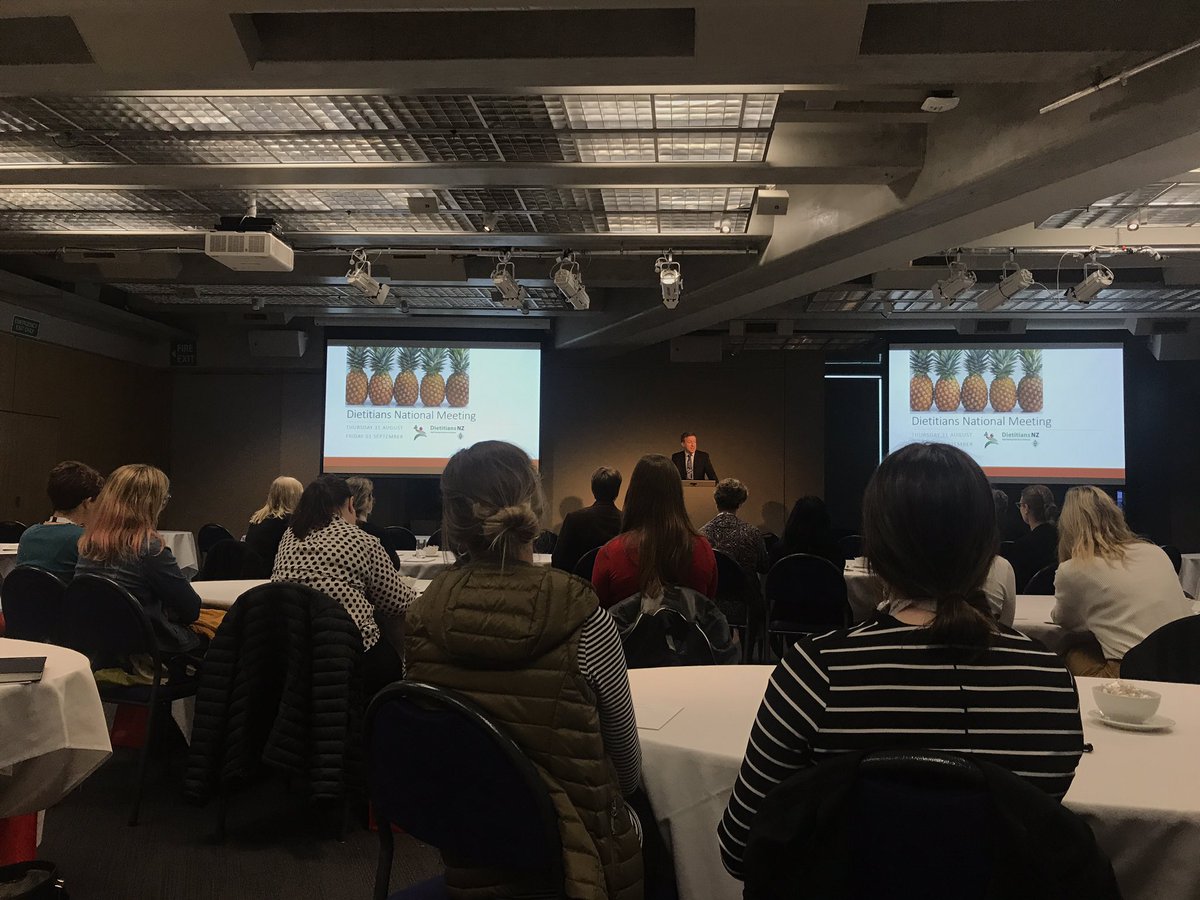jonesnz__'s tweet photo. Opening address from the minister of health at the @DietitiansNZ national meeting #dieititansnz2017 #dietitians https://t.co/42rs0dYXSY