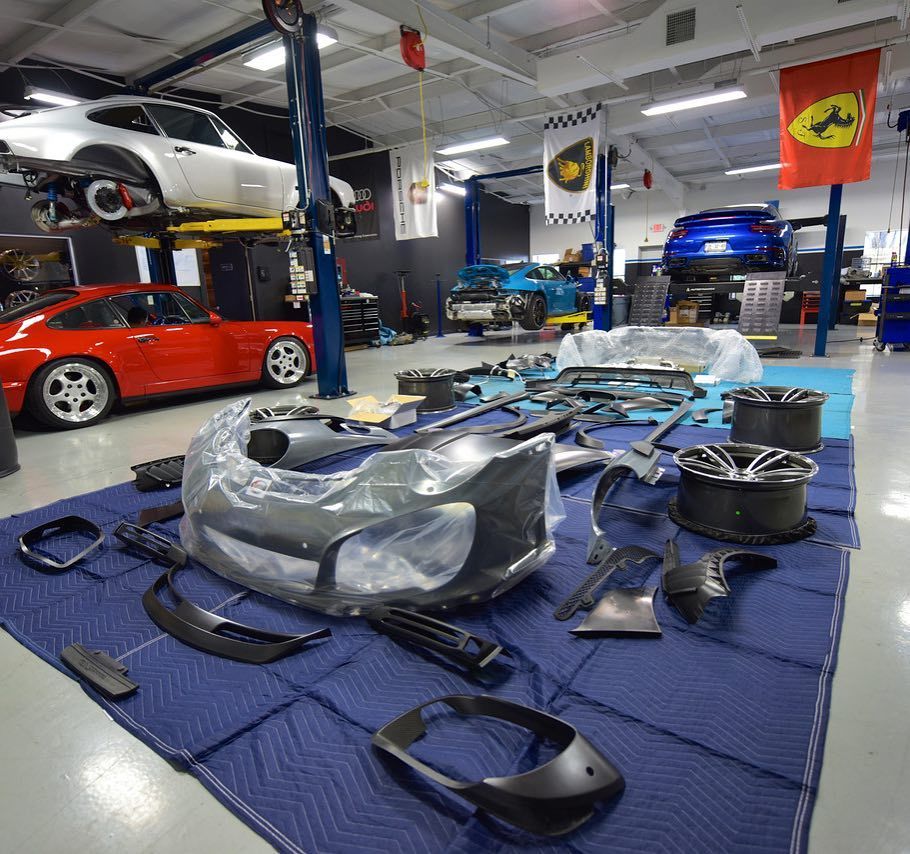 _________beast's tweet image. The first TECHART GT Street R build taking place at #autodynamica ! Follow them to see the entire build process.
-
-
#porscheclub #porsche …