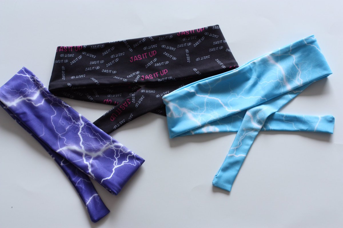 Jas_it_Up's tweet photo. My first ever Jas It Up headband collection has been restocked!! Visit https://t.co/w9oYUVdYfk to shop the collection today!! #jasitup https://t.co/DHWLevYY60