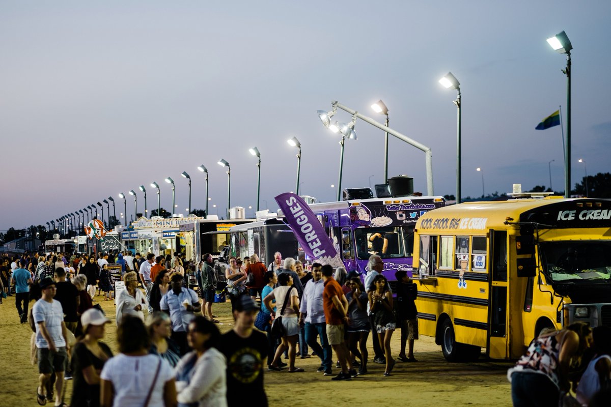 MB Night Market tweet media