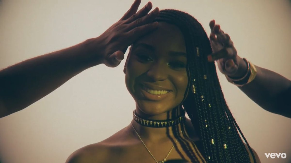 louisediniz_'s tweet photo. Eu apreciando @NormaniKordei
#Angel #AngelVideo https://t.co/RdY8vbJMwx