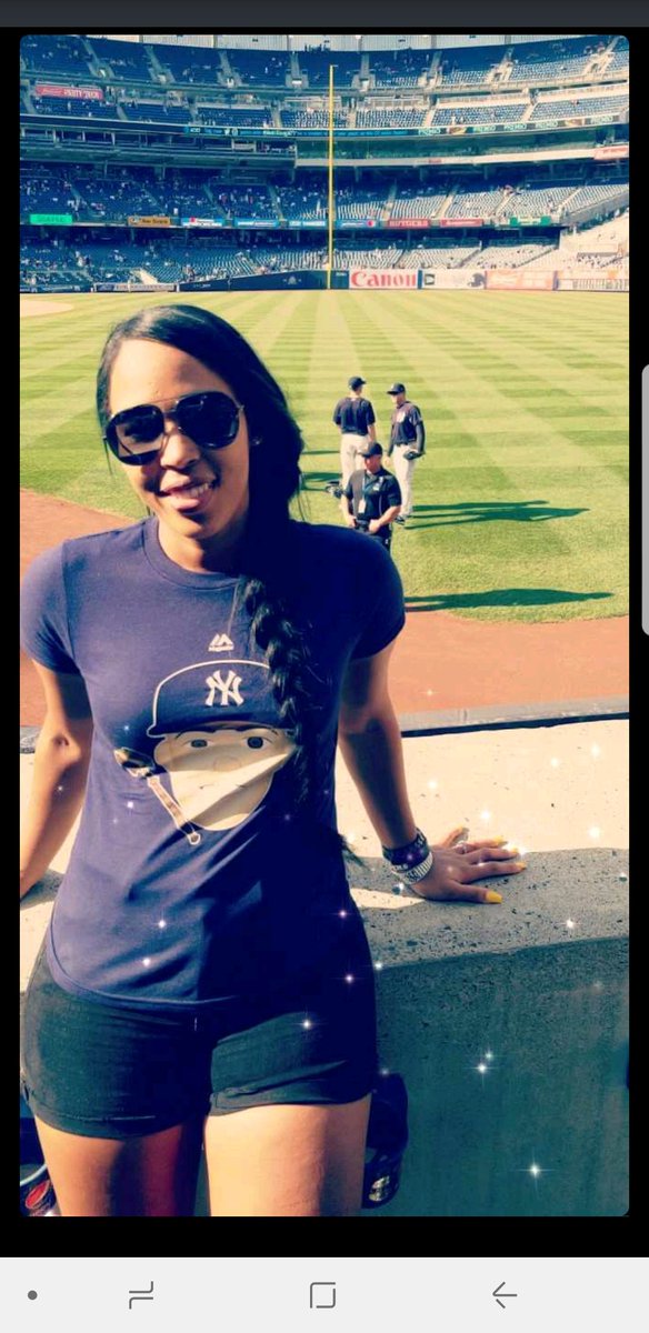 liz_secin's tweet photo. #mobilizingnyy 
⚾️👊 https://t.co/bJosEjsFjW