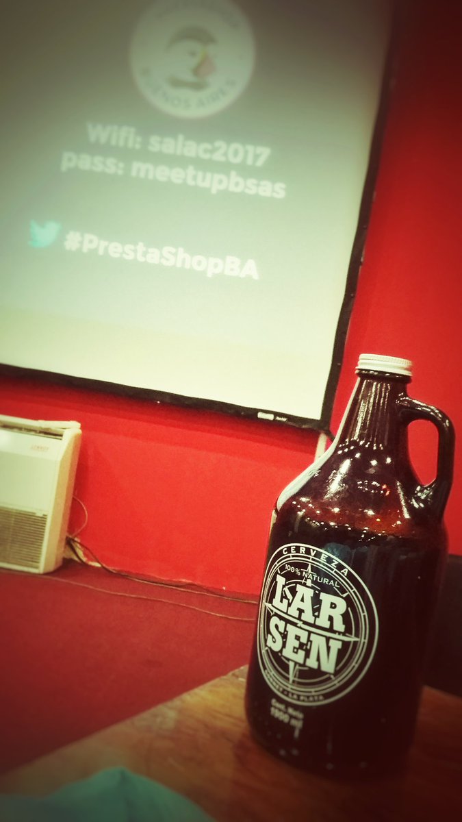 CervezaLarsen's tweet photo. Un gusto poder regalar un #growler de Larsen a la comunidad #PrestaShopBA ¿Vendrá el #ecommerce de Larsen? :O https://t.co/d6itmrybQa