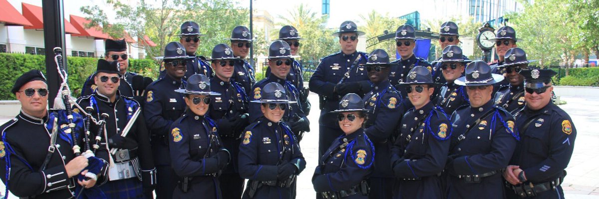 HonorUniversity's tweet photo. #HonorGuardsofAmerica Please join us again for the 2018 Annual Honor Guards Day Parade event in Orlando Florida at the Florida Mall https://t.co/Bb1OOtotfi