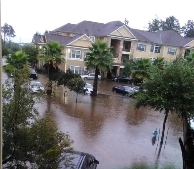 TXAptAssoc's tweet photo. TAA offers tips about price gouging, insurance claims and handling rent or termination notices after Harvey. https://t.co/pxwM3neD92 https://t.co/eSgZ6htQ6j