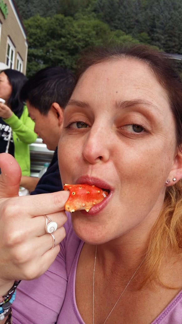 ed007za's tweet photo. Yummmmmm 😊😊😊#alaskaexperience #nevergetsold #lovemylife https://t.co/OIOt7kr0fD