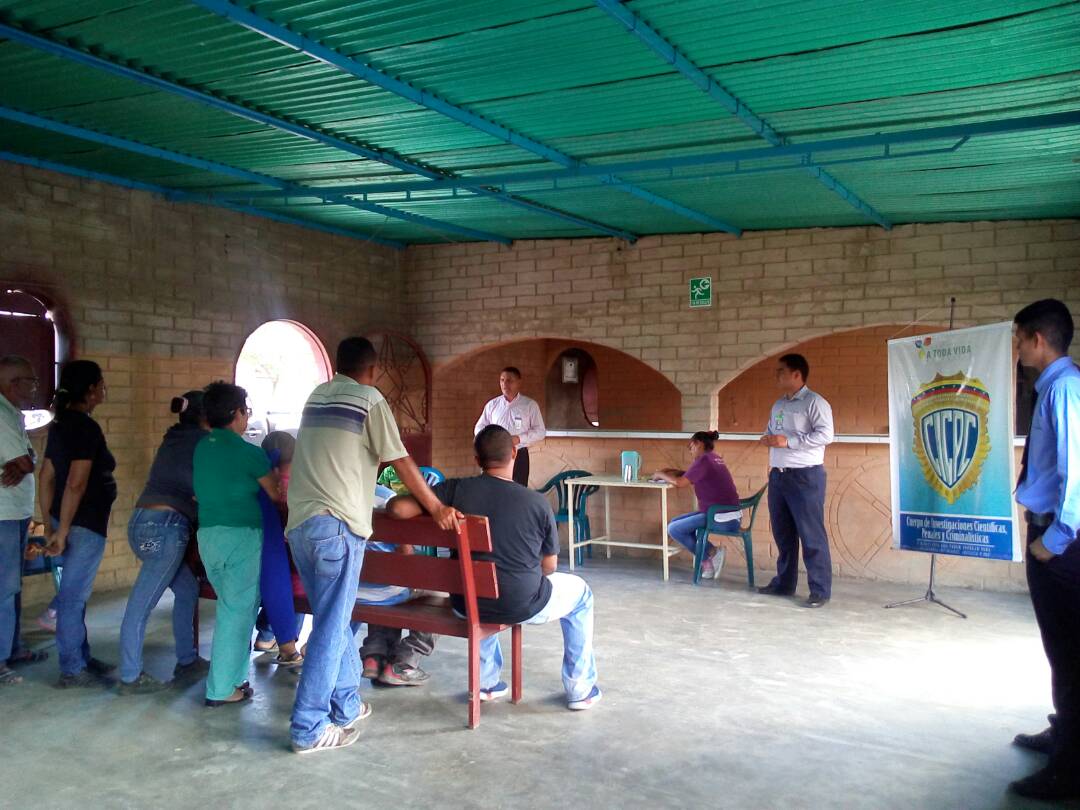 laracicpc's tweet image. Prevención Social #CICPC LARA y Sub-Delegación Quibor atiende Caserío Cerrito de San Jose, Ponencia Prevención Contra la Violencia de Gènero