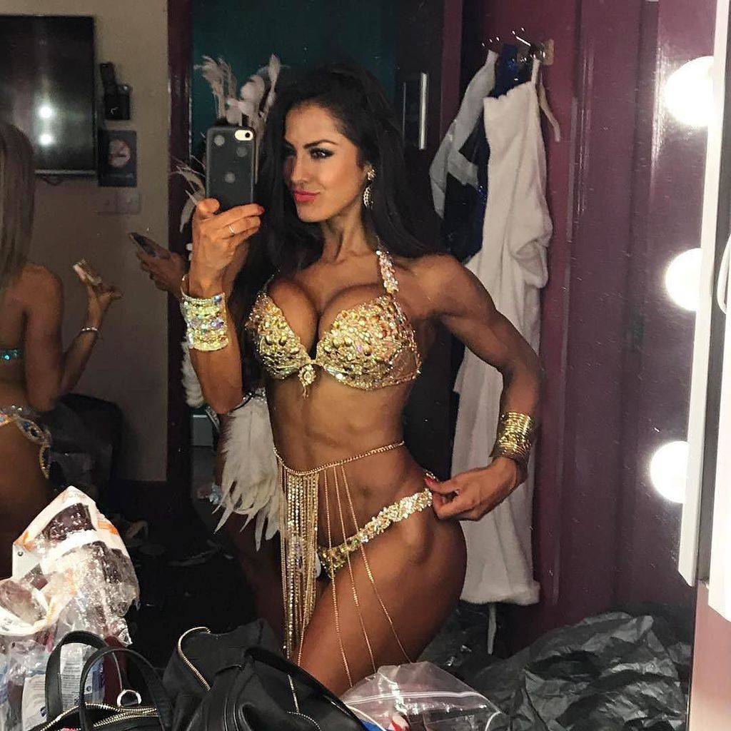 selfie_z's tweet photo. #Repost @cristinasilva_wbffpro congratulations to Cristina on her Bikini win this past weekend in the #wfbbpro ・・・… https://t.co/i4anJFpkoU https://t.co/mY64bjvKh3