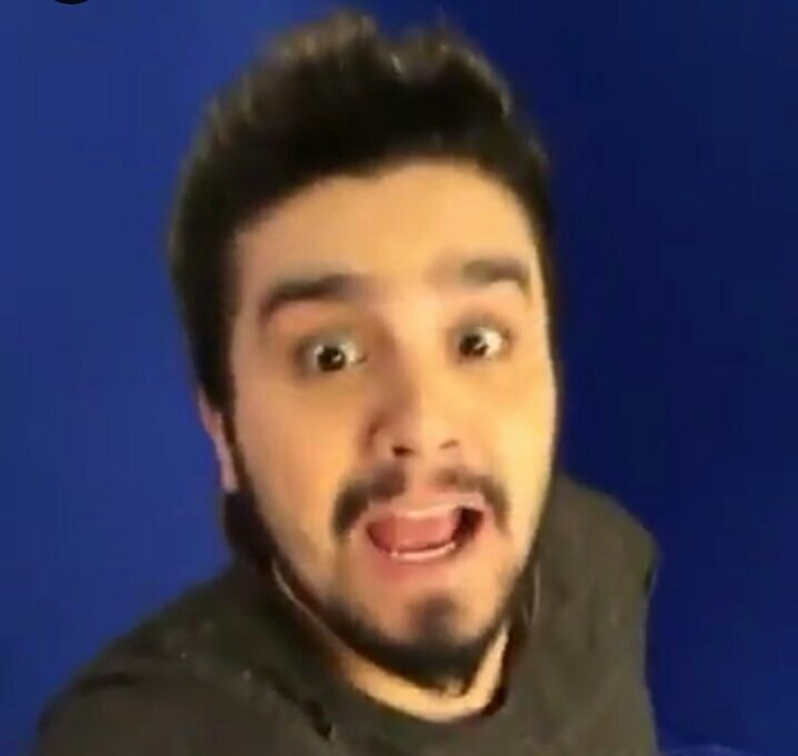 opsgurizinhols's tweet image. Hoje tem Canta,Luan// É o último 
#cantaluan