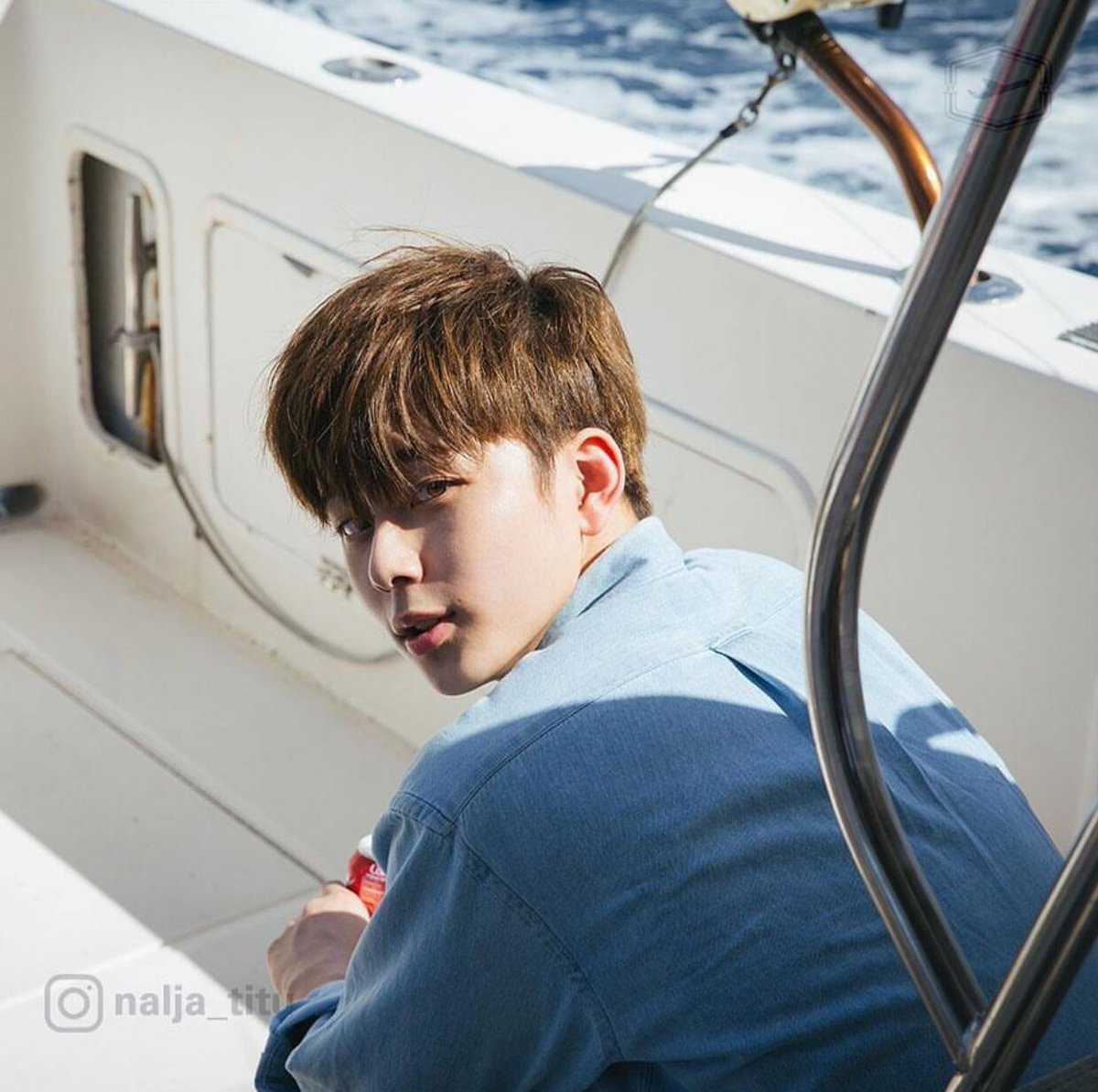 B1O15J's tweet photo. สี่รูปนี้แม่��สุดจริง ไม่มีอีกแล้วแม่ที่เธอไว้ใจ https://t.co/6qNzgXvGv6