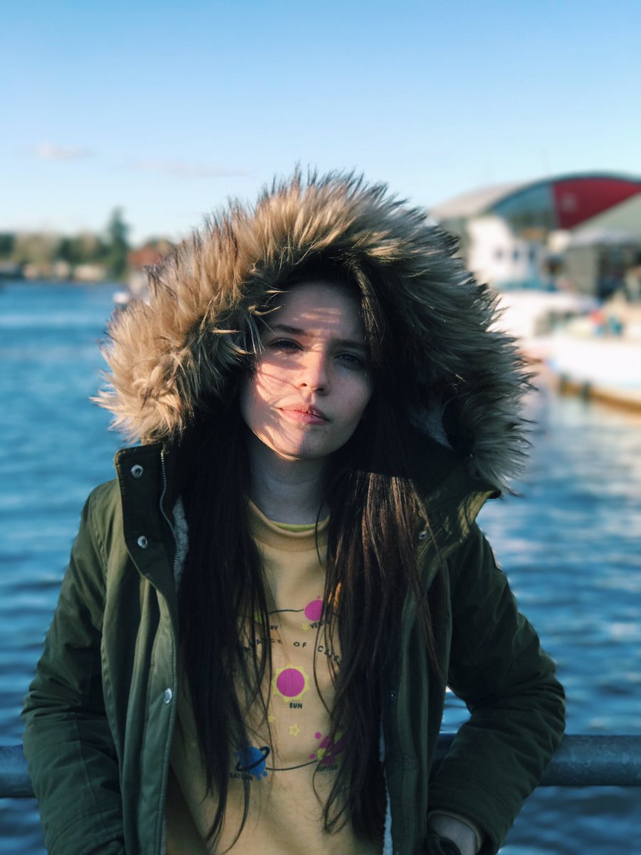 MicaSuarez12's tweet photo. Expectativa / realidad https://t.co/TakeGAPVgu