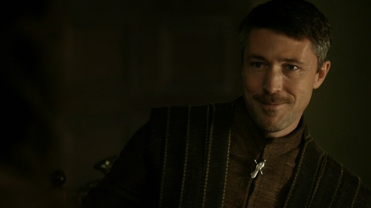 honeyflask's tweet photo. Stop why is he like this #GameOfThrones #petyrbaelish #littlefinger #lean #leanmore #leanagainbuttotheleftalittle https://t.co/F5g9KjSP1r