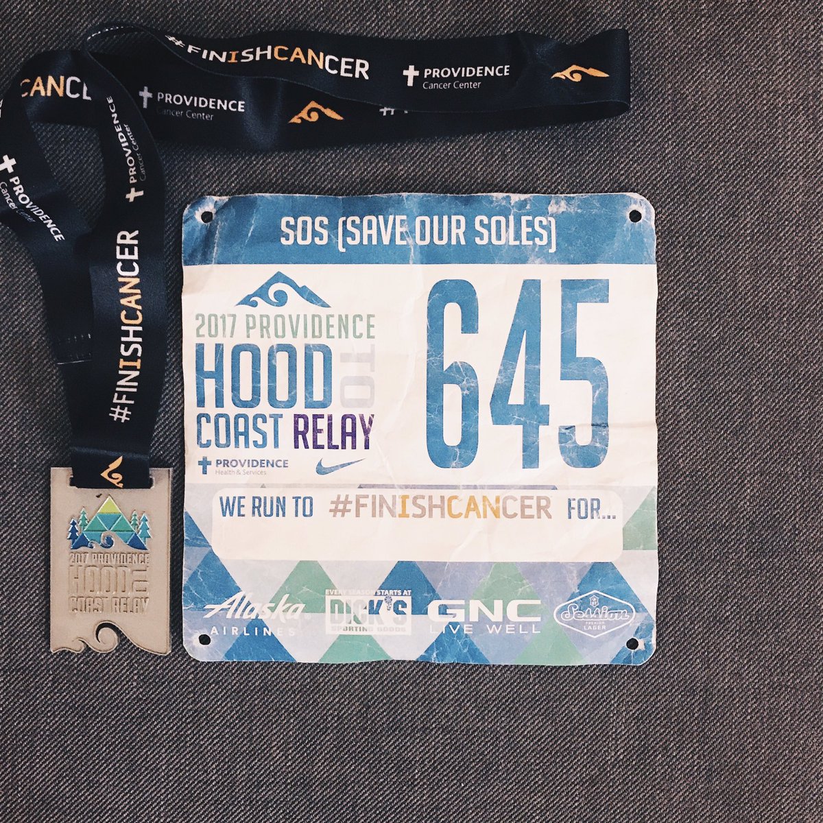 twowingedfeet's tweet photo. #runchat #racebling #bibchat 🏃🏼♀️#hoodtocoast2017 #runner9 https://t.co/wnK1CJStrN